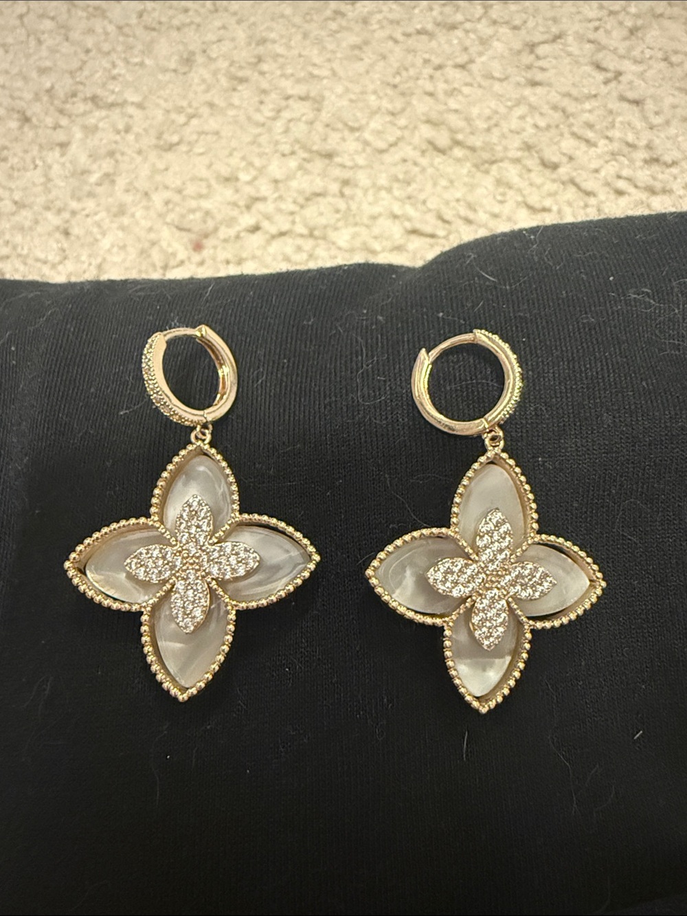 Gold Tone Mother-of-Pearl Flower Drop Earrings